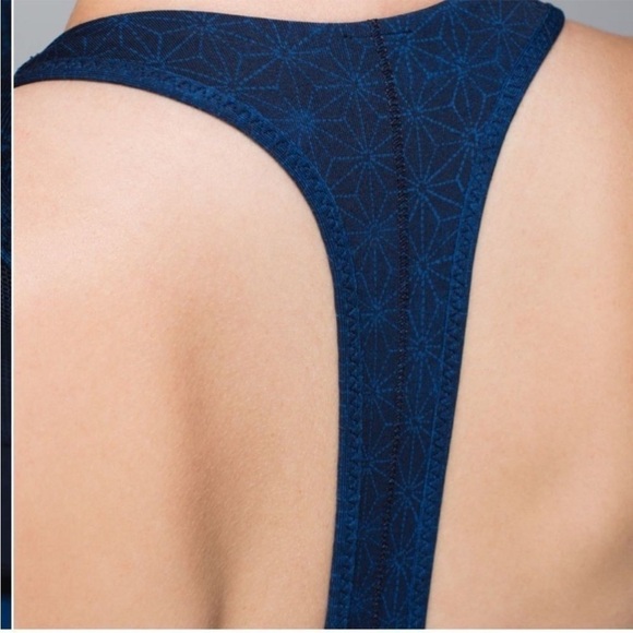 Lululemon Power Up Tank II Sashico Star Inkwell Rugged Blue Black Sz 12 - Picture 4 of 15